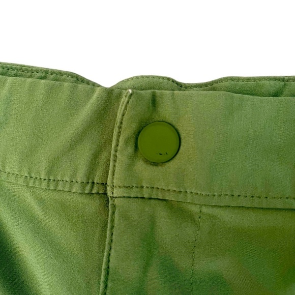 Janie and Jack Olive Green Everywhere Quick Dry Shorts Boys Size 8 - Picture 4 of 4